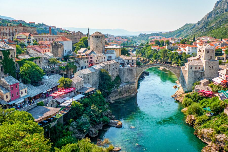 How to Save on Car Rentals for Your Trip to Bosnia and Herzegovina